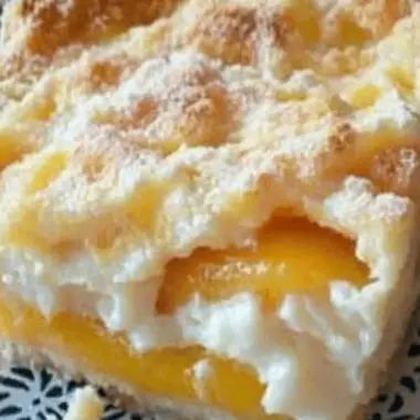Cream cheese Peach Pie