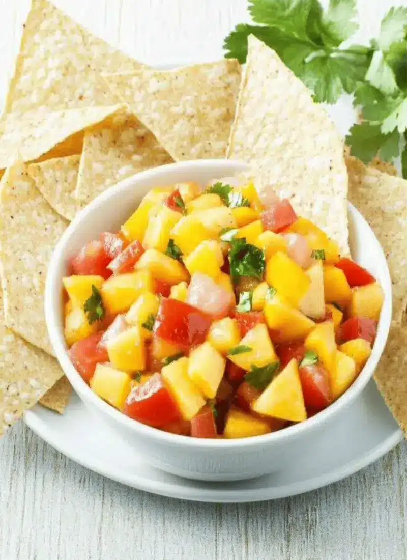 Mango Salsa and Baked Corn Tortilla Chips