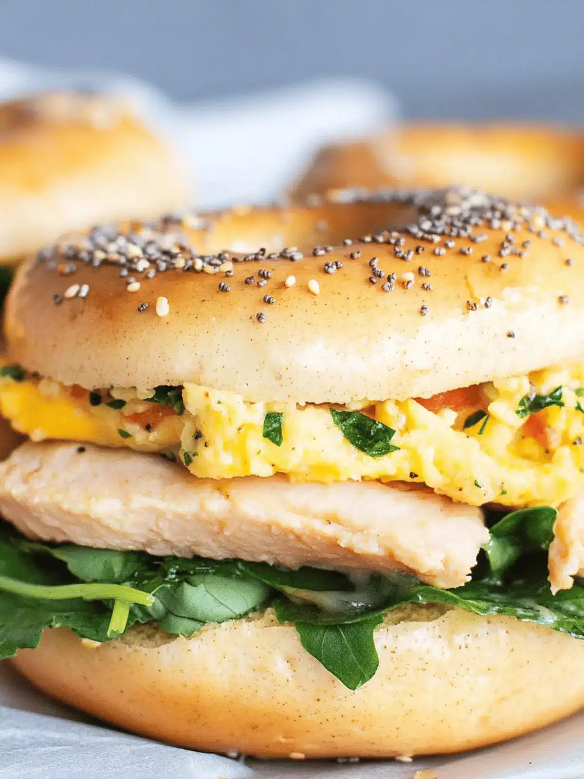 Healthy Breakfast Bagel Sandwich (Perfect for Meal Prep!)