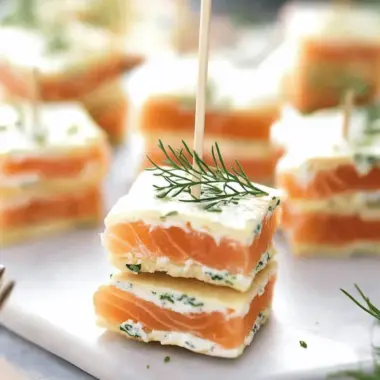 Smoked Salmon Appetizer Bites