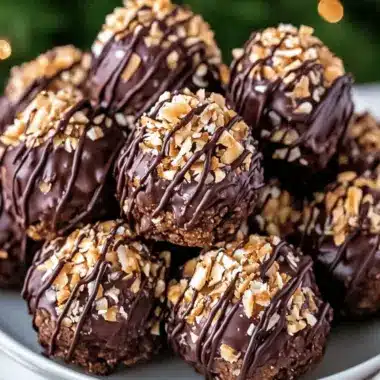 Samoa Truffles: Irresistible No-Bake Treats You’ll Love 10 Samoa Truffles