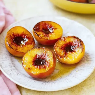 Easy Air Fryer Peaches