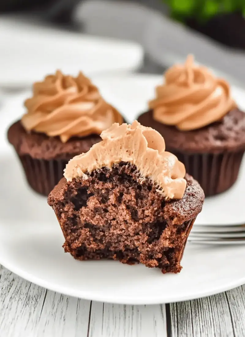 Reese’s Peanut Butter & Chocolate Cupcakes Recipe