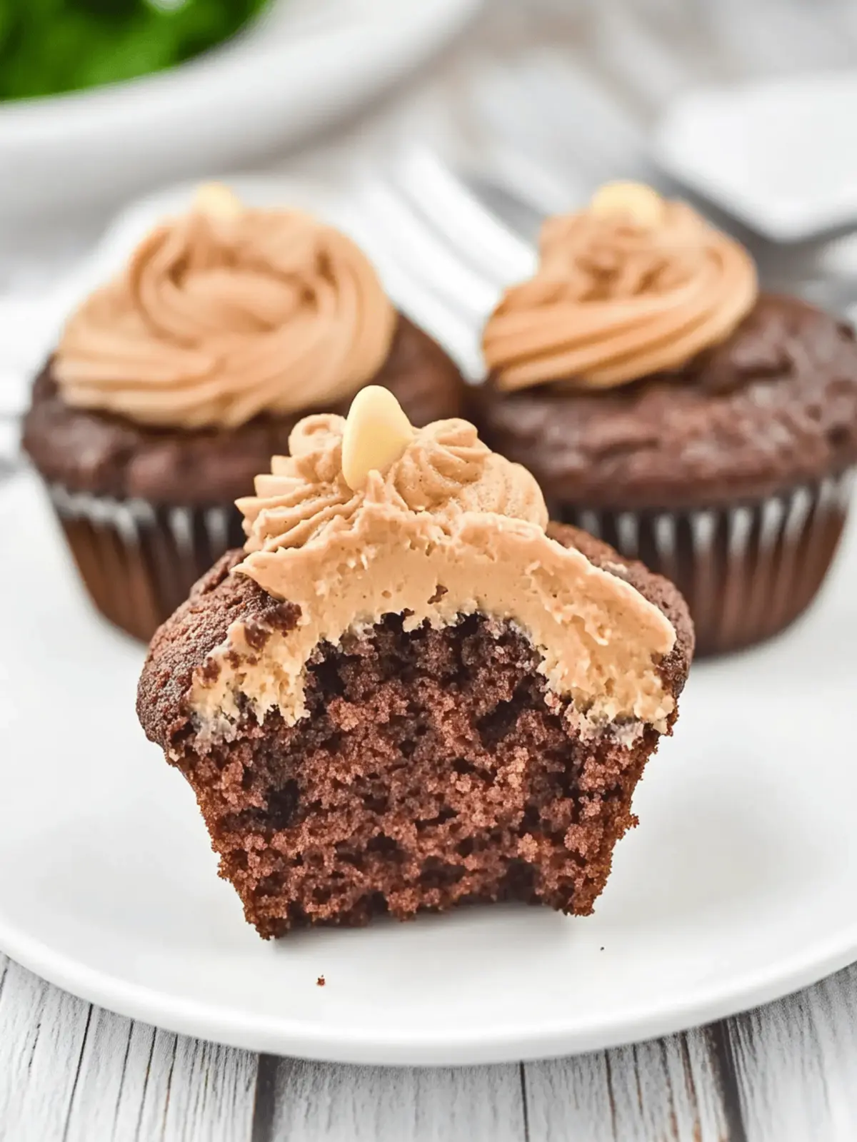 Keto Reese’s Peanut Butter & Chocolate Cupcakes Recipe Delight 4 Reese’s Peanut Butter & Chocolate Cupcakes Recipe