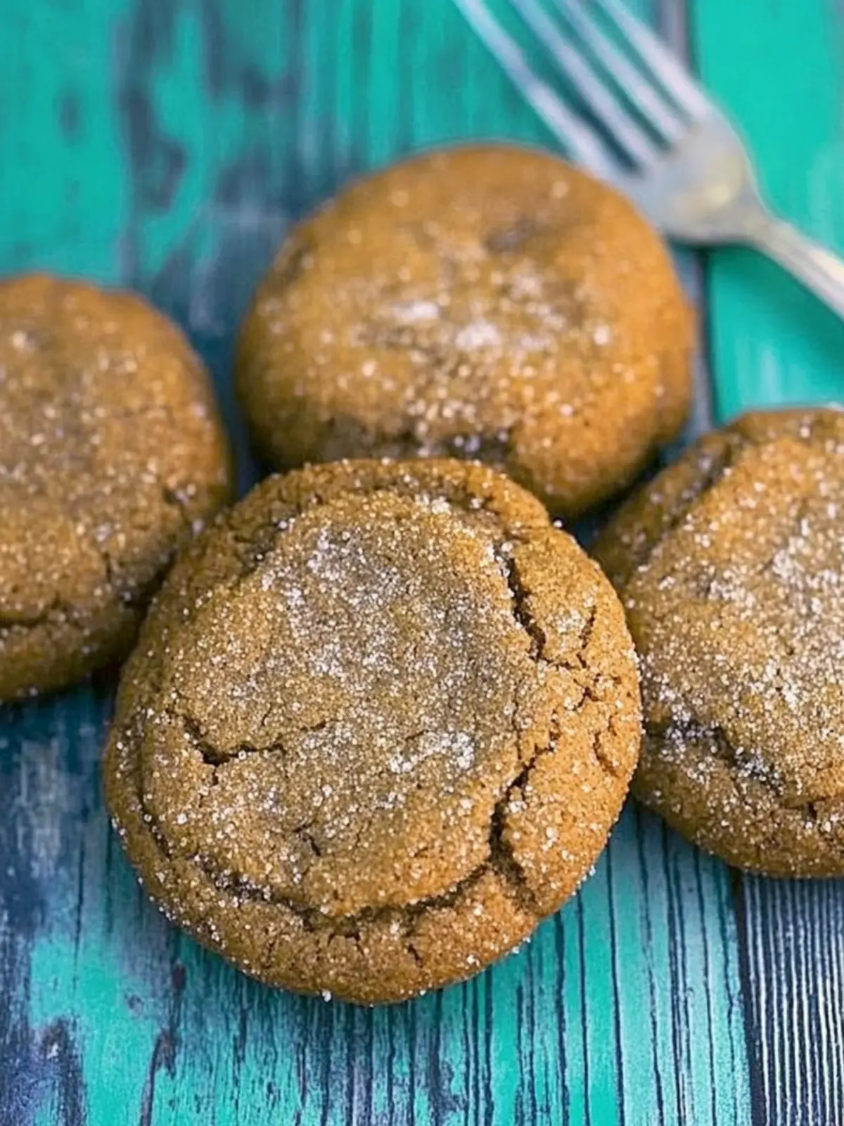 Gingersnap Cookie Recipe – Chewy Delight for Christmas Treats 3 Gingersnap Cookie Recipe – Christmas Cookies