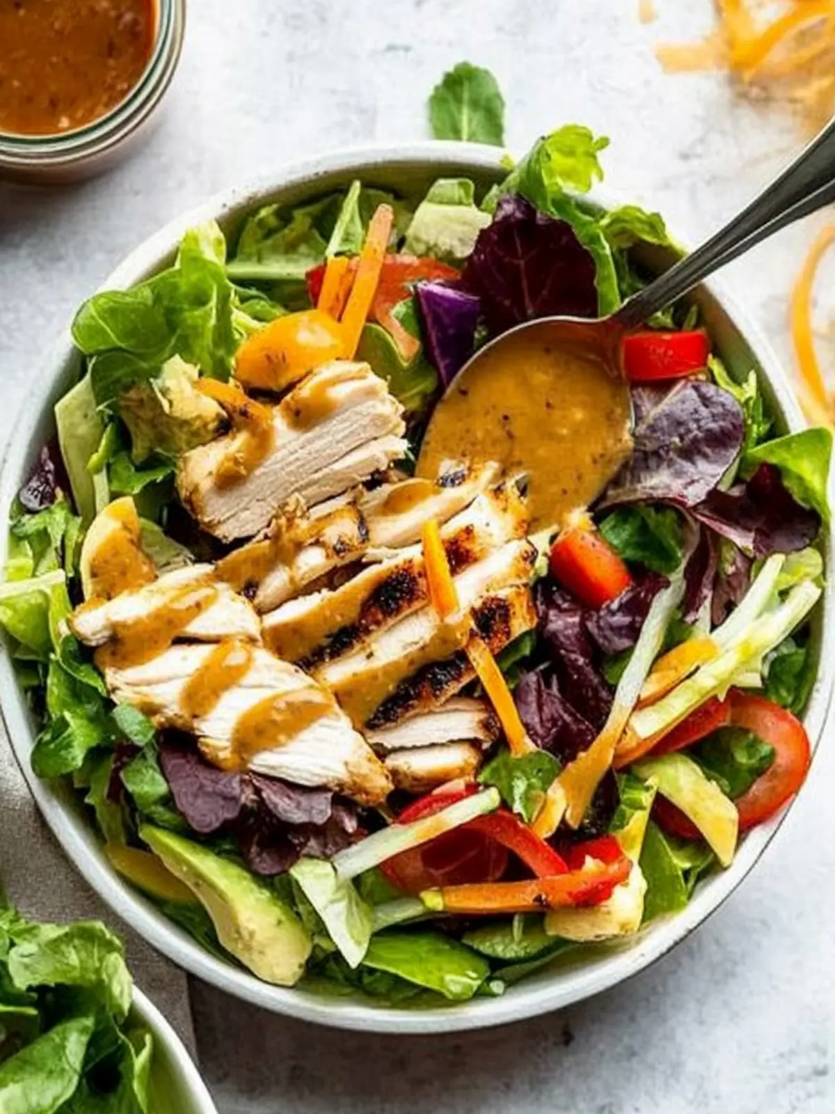 Houston’s Grilled Chicken Salad with Creamy Peanut Sauce Delight 3 Houston’s Grilled Chicken Salad