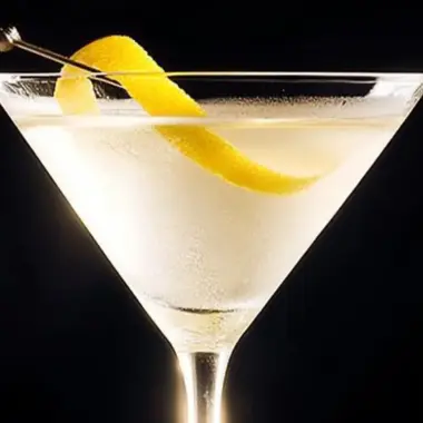 Craft the Perfect Vesper Martini for a Classy Night In 9 Vesper Martini