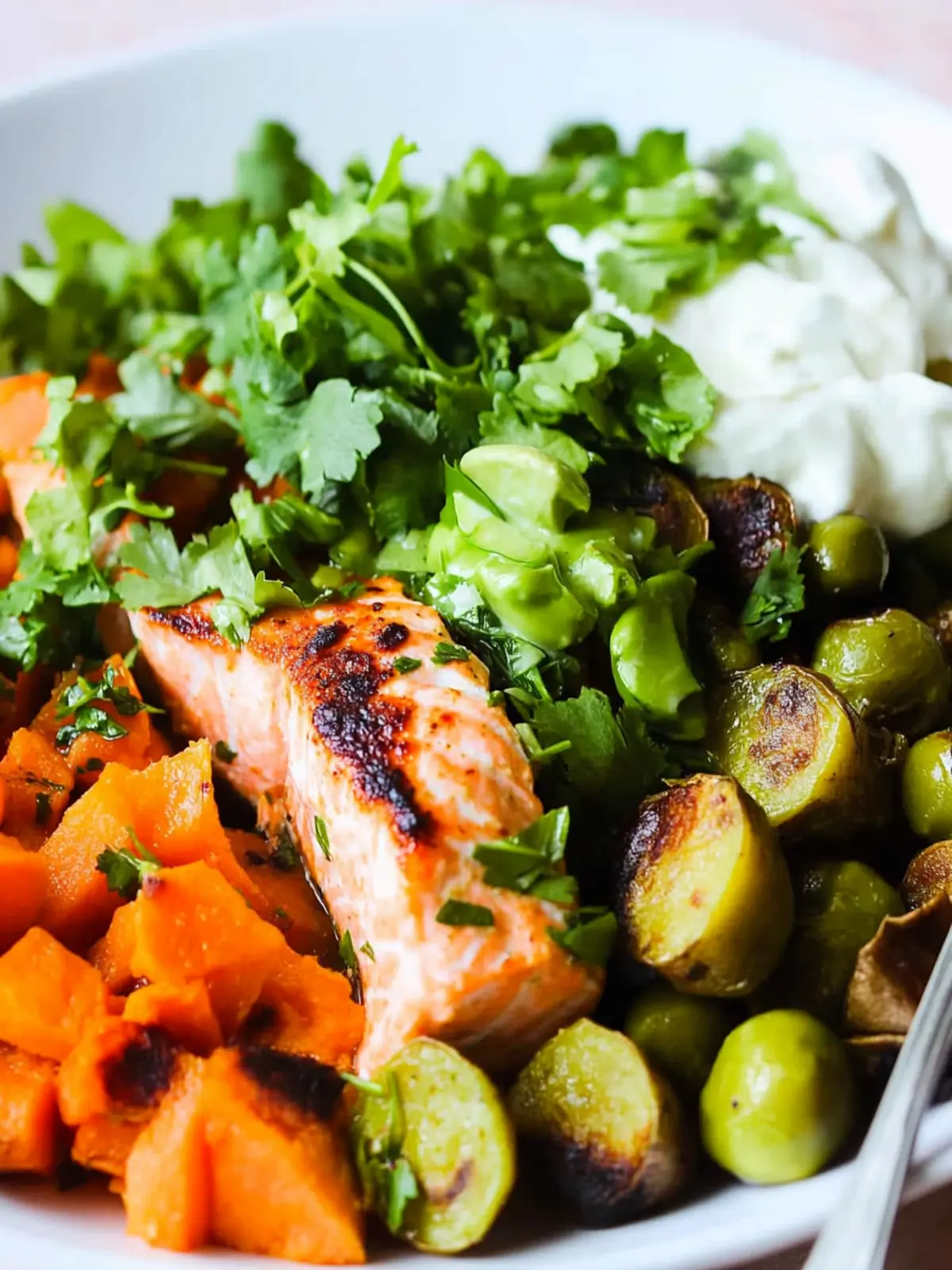 Healthy Sweet Potato Salmon Bowls for a Wholesome Dinner 4 Healthy Sweet Potato Salmon Bowls