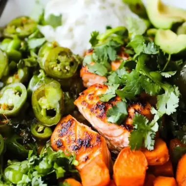Healthy Sweet Potato Salmon Bowls for a Wholesome Dinner 9 Healthy Sweet Potato Salmon Bowls