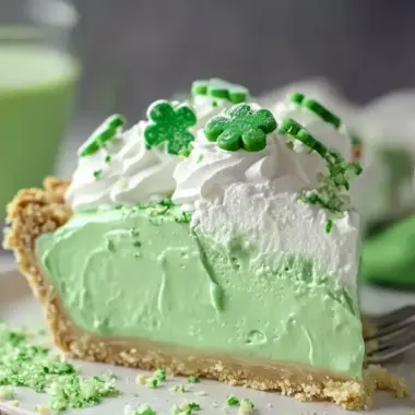 Irresistible Shamrock Shake Pie: Your Festive No-Bake Delight 10 Shamrock Shake Pie