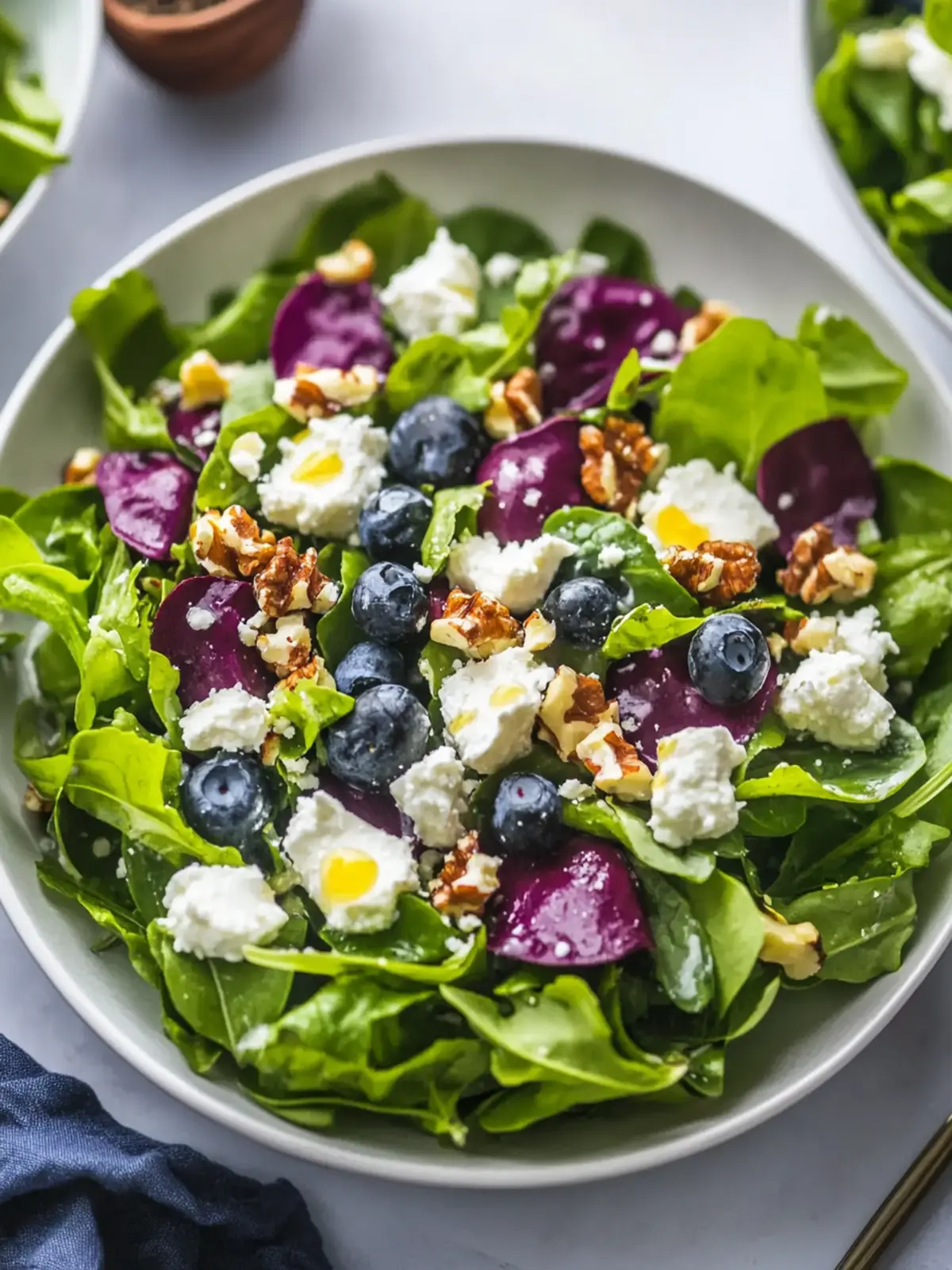Tasty Easter Spring Salad with Goat Cheese and Blueberries 4 Tasty Easter Spring Salad with Goat Cheese