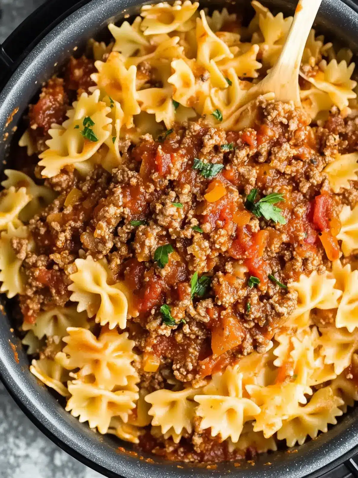 Instant Pot Pasta with Meat Sauce Ready in Just 20 Minutes 2 Instant Pot Pasta with Meat Sauce