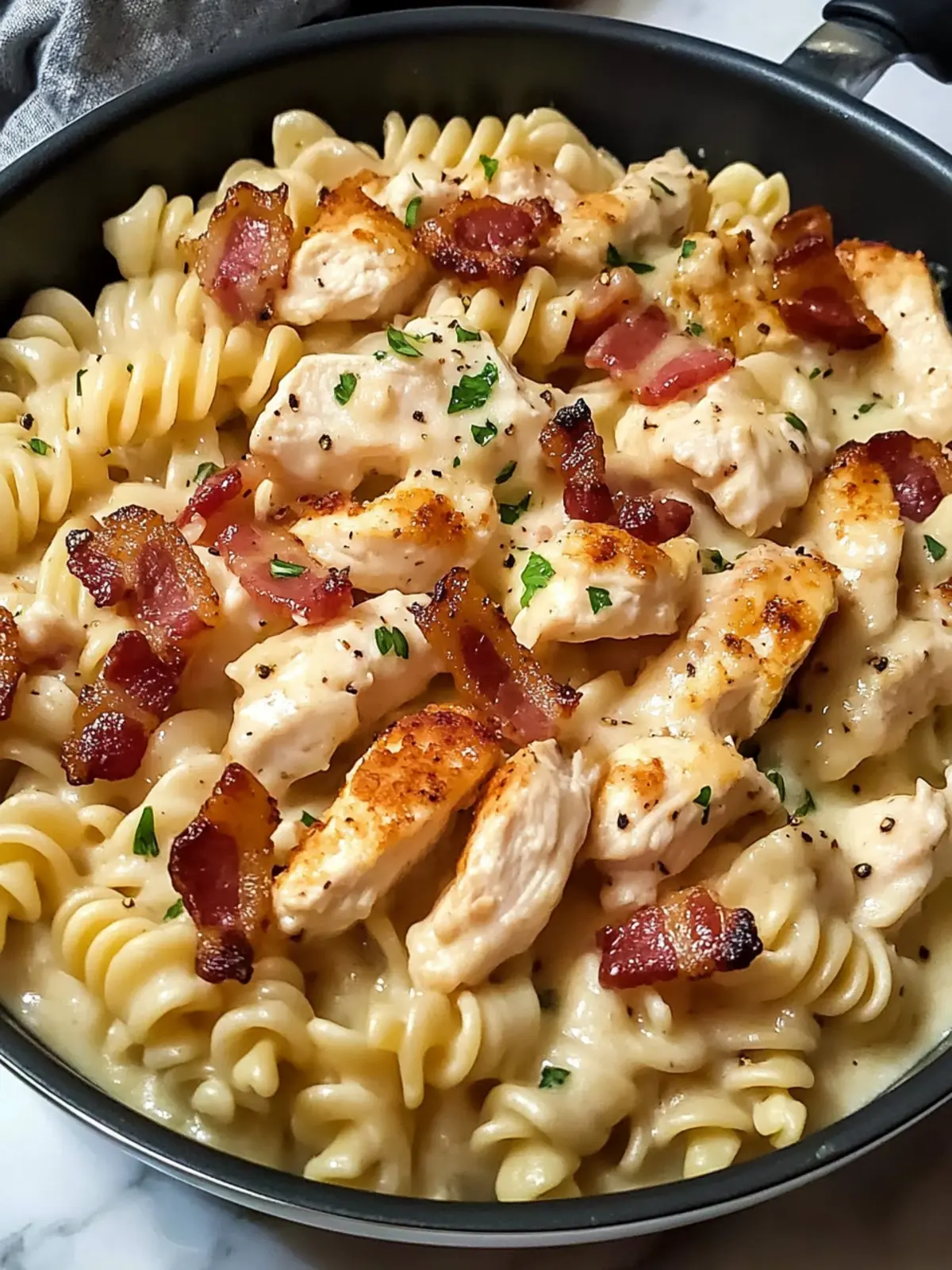 Irresistible Chicken Bacon Ranch Pasta: Comfort in Every Bite 4 Chicken Bacon Ranch Pasta