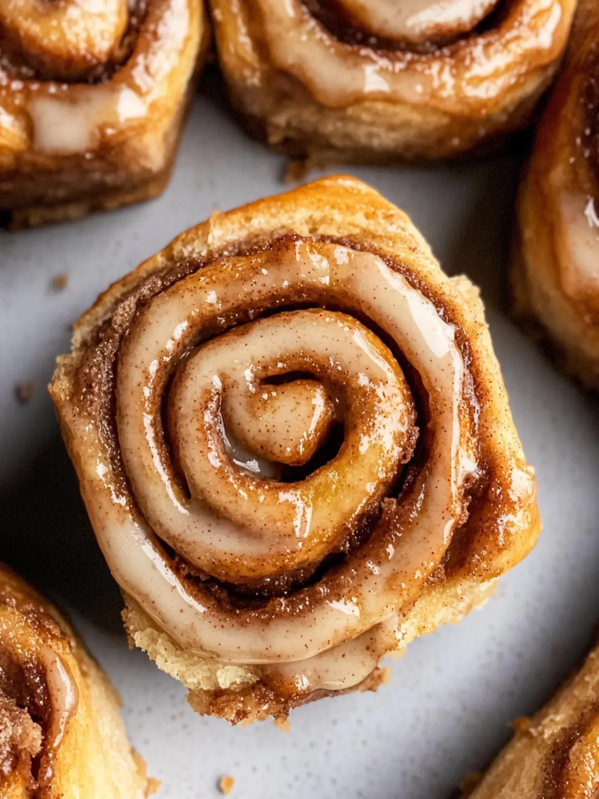 Sweet Biscoff Cinnamon Rolls That Will Melt Your Heart 3 Biscoff Cinnamon Rolls