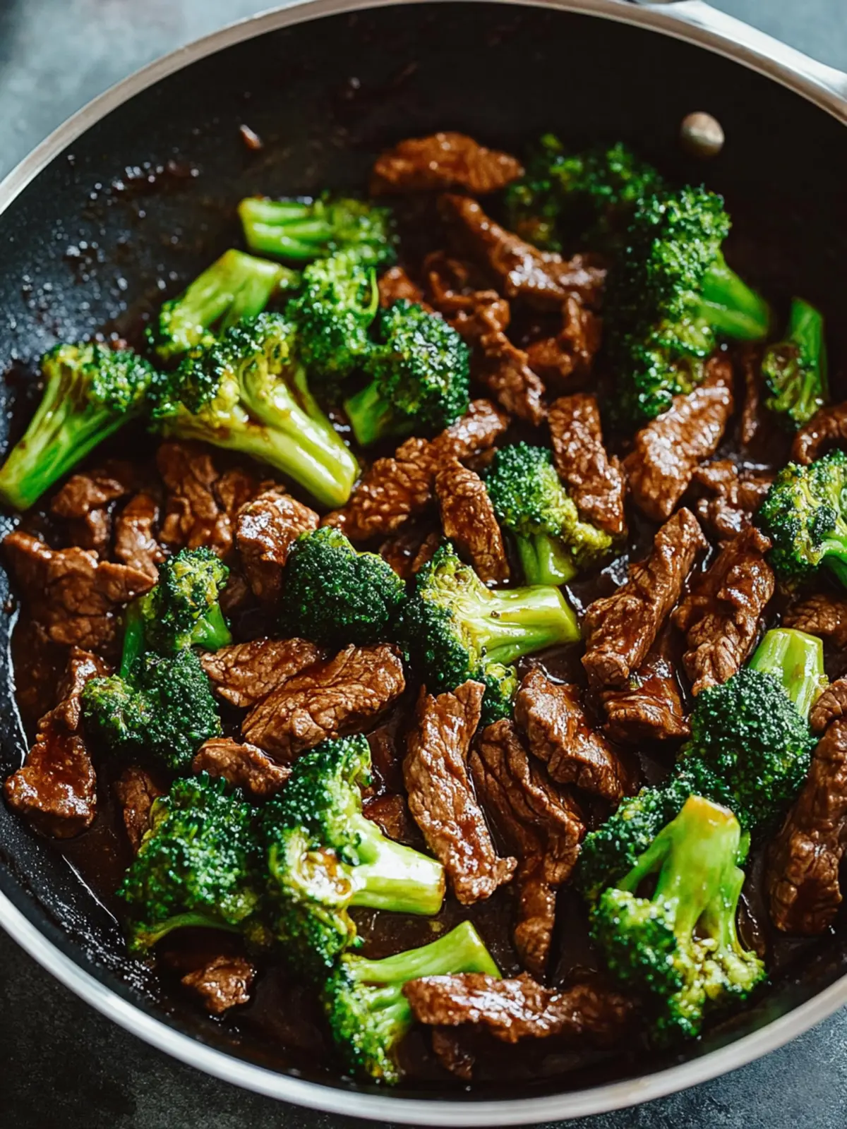 Chinese Beef and Broccoli One Pan Take-Out You Can Make at Home 4 Chinese Beef and Broccoli (One Pan Take-Out)