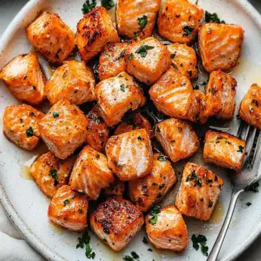Lemon Garlic Air Fryer Salmon Bites Ready in 10 Minutes 9 Air Fryer Salmon Bites