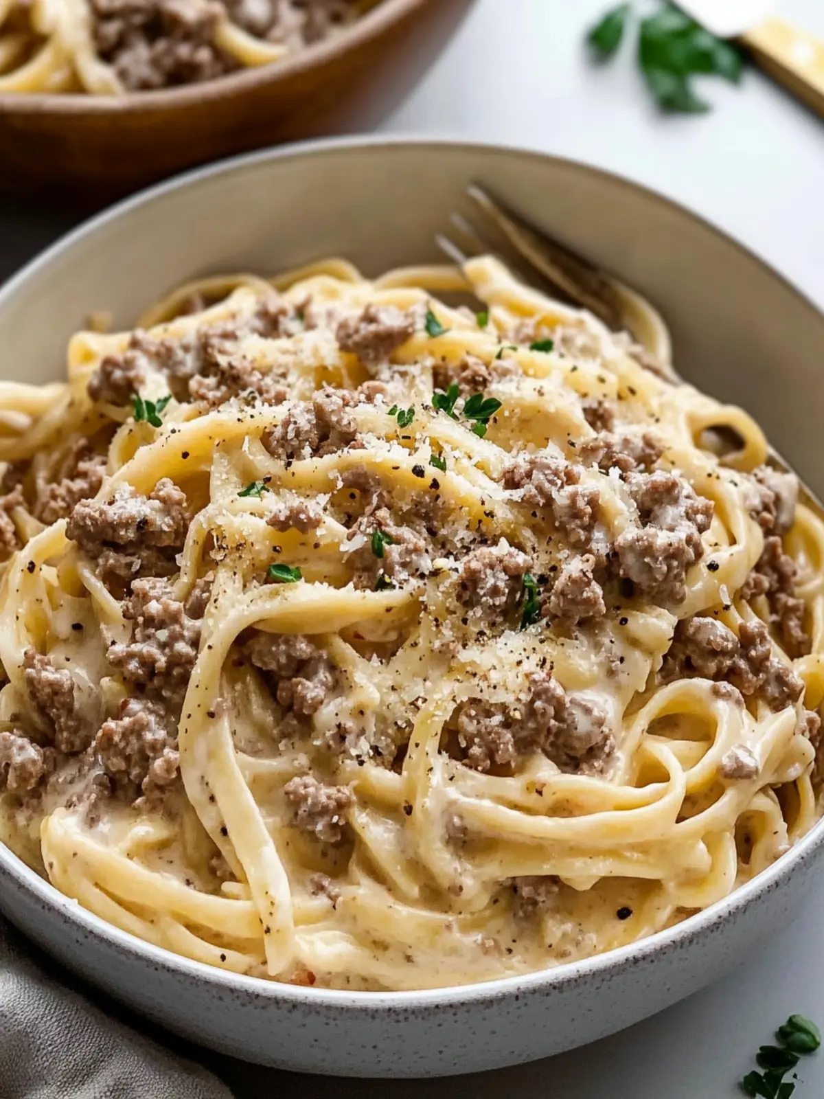 Creamy Ground Beef Alfredo for Cozy Weeknight Dinners 3 Ground Beef Alfredo