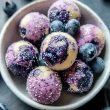 Blueberry Cheesecake Protein Bites for Guilt-Free Indulgence 9 Blueberry Cheesecake Protein Bites